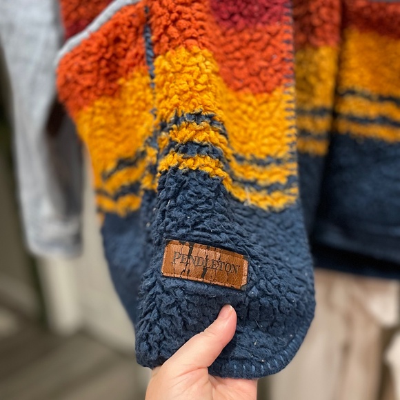 Handmade vintage Pendleton sherpa blanket jacket os - Picture 4 of 7